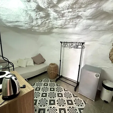 Manousos Fisherman's House Schinopi