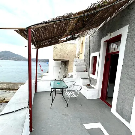 Manousos Fisherman's House