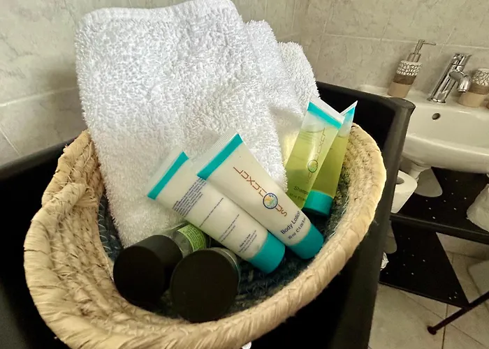 Manousos Fisherman's House * Schinopi